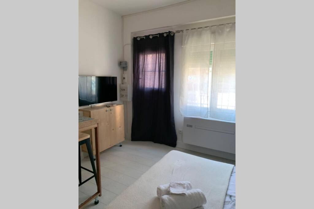 Charmant Petit Studio En Centre Ville Bastia  Ngoại thất bức ảnh